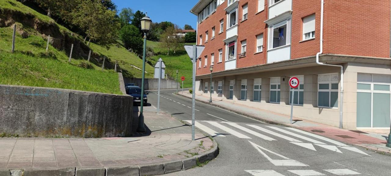 Intxaurti Etxea Apartman Mallavia Kültér fotó